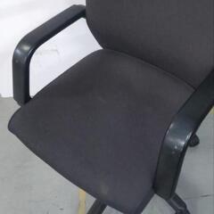 事務用チェアの画像
