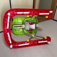 はらぺこあおむし歩行器の画像