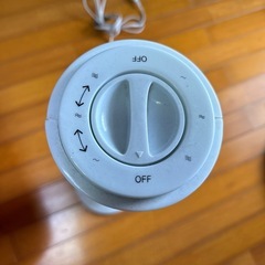 縦型扇風機の画像