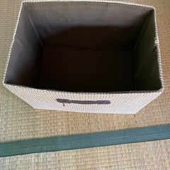 収納ボックスの画像