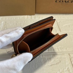 コーチ　アウトレット　財布　新作　新品の画像