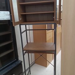 リユースのサカイ栃木店★ジモティ割あり★  食器棚 ブラウン×ブラック W64×D39.5×H183 クリーニング済み TC10229の画像