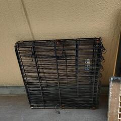 犬用ケージの画像