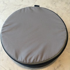 ニトリ　あぐらもかける厚型フロアクッション ネイビーの画像