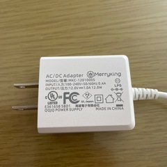 汎用アダプターの画像