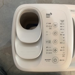 【ジモティー割】SHARP 2024年製　加熱気化式加湿器　動作確認済み　（ID1200）の画像