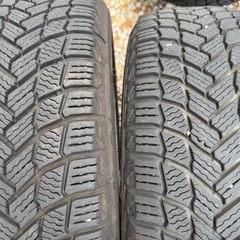 値段相談可能バリ溝冬タイヤアルミセット185/65R15の画像
