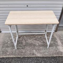 美品　折りたたみデスクの画像