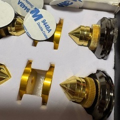 スピーカー用インシュレーターの画像