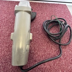 中販紅　【Week】 TOSHIBA東芝株式会社  電動工具　ディスクグラインダー　DGD-100A 100mm 現状渡し　08-15-04 の画像