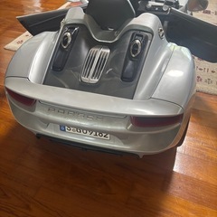 子供用電動自動車の画像