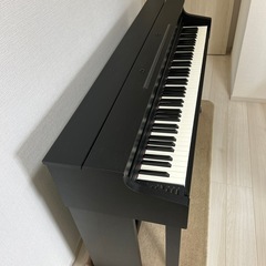 電子ピアノの画像