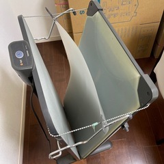 ズボンプレッサー　TOSHIBA HIP-T21の画像
