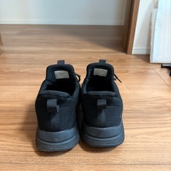 FEETHIT スポーツシューズの画像
