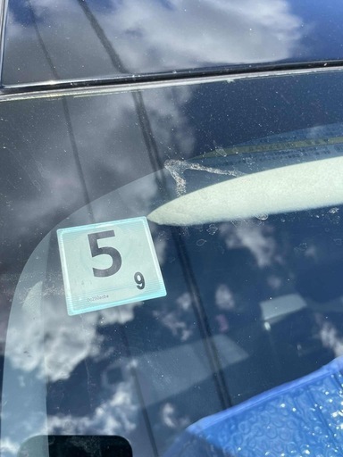 トヨタ　プリウス　車検令和9年5月