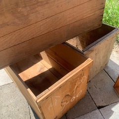 木箱の画像