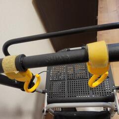 手押し車　シニアカーの画像
