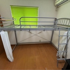 パイプセミロフトベッド