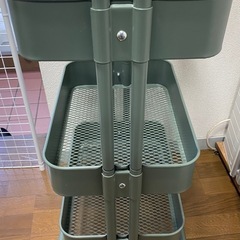 ロースコグワゴン　IKEA 旧タイプ　カーキの画像
