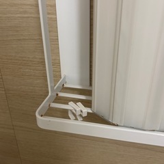 山崎産業towerシリーズ、マグネット式お風呂の蓋ホルダーの画像