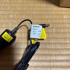 東芝　カーアダプタの画像