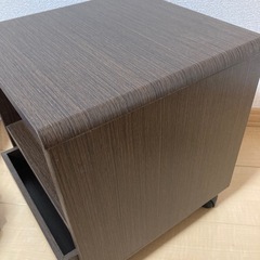 サイドテーブル　ミニボード　収納台の画像