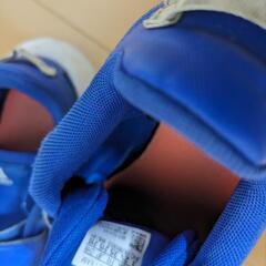 adidas　キッズ　スニーカーの画像