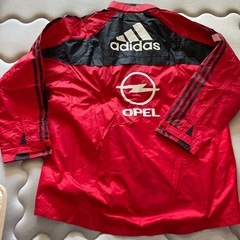 A.C. Milan adidas ピステ・ウィンドブレーカーの画像