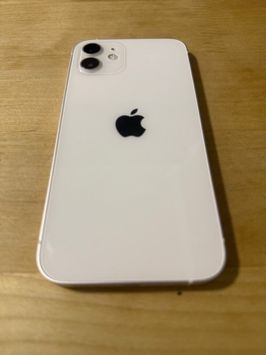 美品 iPhone 12 64GB ホワイト 本体 SIMフリー バッテリー88% 動作良好