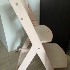 キッズチェア
の画像