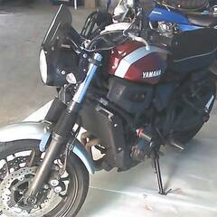 YAMAHA XSR700A 赤 車検残R9/3月 エンジン始動確認 名変で乗れます 半額配送キャンペーン 現状渡し諸経費￥0- 横浜 P-Yardの画像