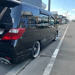 2010年式 トヨタアルファード20前期の画像
