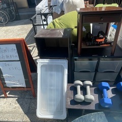 無料コーナー開放中の画像