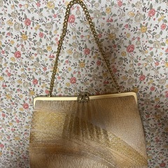 婚礼バックと草履の画像