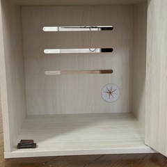 収納棚(コード穴付き)の画像