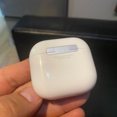 早い物勝ち。美品AirPods4ノイキャンあり。カバー付の画像