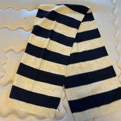 GAP ストライプマフラー ネイビー/ベージュの画像