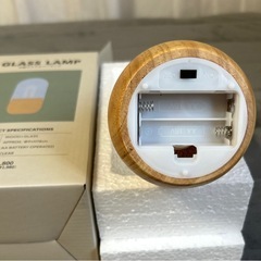 3COINSスリーコインズ 木製ガラスカバーランプの画像