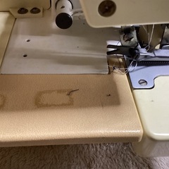 ★シンガーロックミシン　PROFESSIONAL １４U182の画像