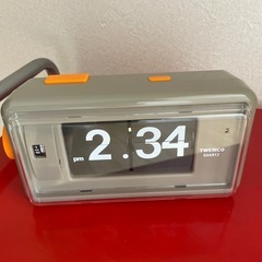 【動作品】TWEMCO トゥエンコ パタパタ時計　AL-30グレー 目覚まし時計の画像