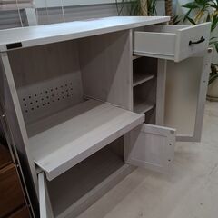 リユースのサカイ栃木店★ジモティ割あり★ 佐藤産業 レンジ台 ホワイト W88×D40×H81 クリーニング済み TC10232の画像