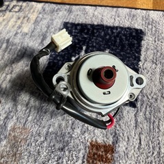 スズキラパンHE21Sパワステモーターの画像