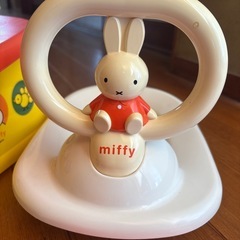 未使用品❣️リッチェル製❣️ミッフィーの補助便座❣️踏み台　ステップ❣️おまる　トイトレ の画像