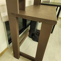 小棚付き机の画像