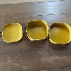 お弁当箱の画像