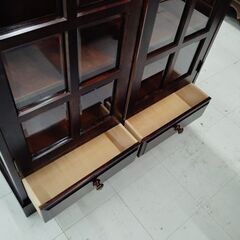 北海道民芸家具 ② 書棚 W108cm×D40.5cm×H175cm 収納家具 飛騨家具 天然木 北海道ブランド 本棚 焼印あり 飾り棚 苫小牧西店の画像