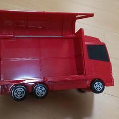 トミカ  トラック ウイング仕様の画像