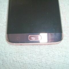 美品 SAMSUNG GALAXY S7 edge SCV33 AU +未使用保護フィルム3枚の画像