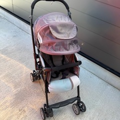 コンビ　ベビーカー　ワンタッチの画像