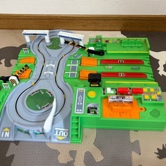 【トミカ】タカラトミー(TAKARA TOMY) 『 トミカ かんたんおかたづけ! にぎやかサウンドタウン 』の画像